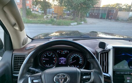 Toyota Land Cruiser 200, 2009 год, 3 190 000 рублей, 10 фотография