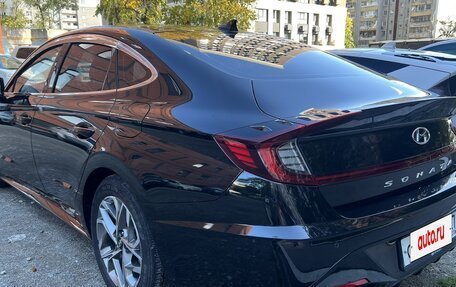 Hyundai Sonata VIII, 2021 год, 2 500 000 рублей, 3 фотография