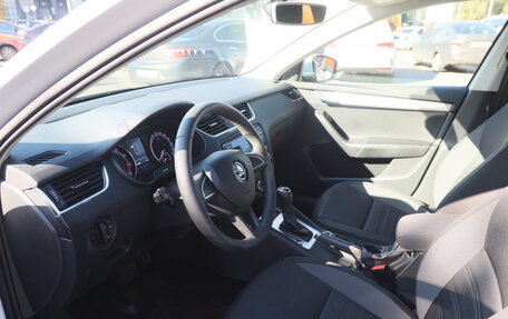 Skoda Octavia, 2019 год, 1 706 600 рублей, 12 фотография