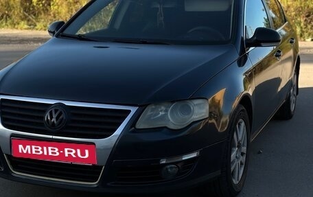 Volkswagen Passat B6, 2005 год, 680 000 рублей, 1 фотография