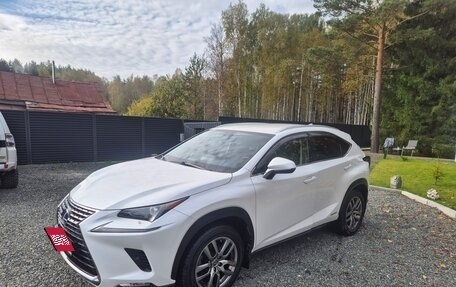 Lexus NX I, 2019 год, 4 850 000 рублей, 1 фотография