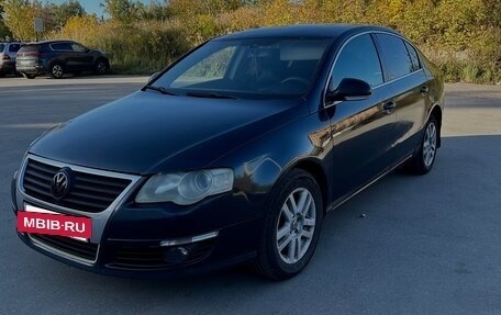 Volkswagen Passat B6, 2005 год, 680 000 рублей, 2 фотография