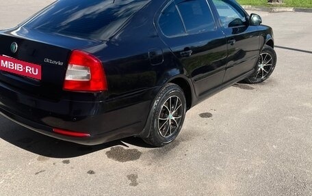 Skoda Octavia, 2011 год, 700 000 рублей, 2 фотография