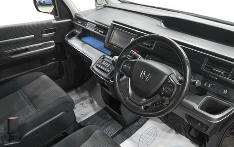 Honda Stepwgn IV, 2016 год, 1 769 000 рублей, 8 фотография