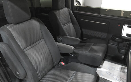 Honda Stepwgn IV, 2016 год, 1 769 000 рублей, 24 фотография