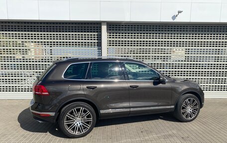 Volkswagen Touareg III, 2015 год, 2 867 000 рублей, 5 фотография