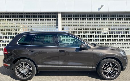 Volkswagen Touareg III, 2015 год, 2 867 000 рублей, 4 фотография