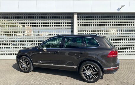 Volkswagen Touareg III, 2015 год, 2 867 000 рублей, 7 фотография