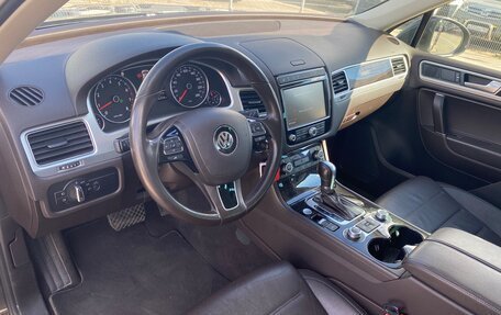 Volkswagen Touareg III, 2015 год, 2 867 000 рублей, 14 фотография