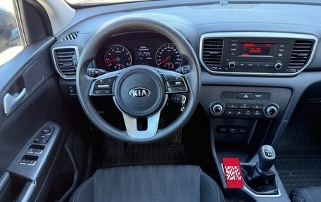 KIA Sportage IV рестайлинг, 2018 год, 1 997 000 рублей, 32 фотография