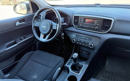 KIA Sportage IV рестайлинг, 2018 год, 1 997 000 рублей, 33 фотография