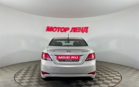 Hyundai Solaris II рестайлинг, 2015 год, 711 000 рублей, 5 фотография