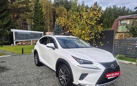 Lexus NX I, 2019 год, 4 850 000 рублей, 4 фотография