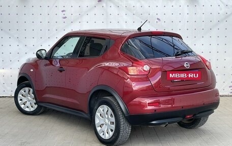 Nissan Juke II, 2013 год, 1 020 000 рублей, 5 фотография