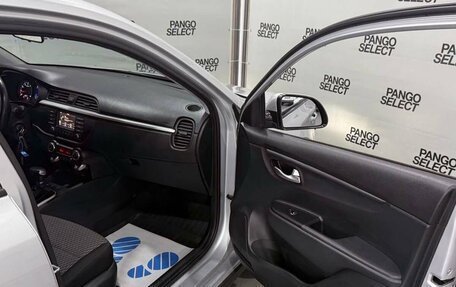 KIA Rio IV, 2020 год, 1 699 000 рублей, 18 фотография