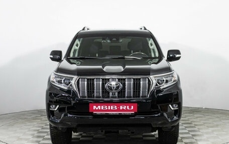 Toyota Land Cruiser Prado 150 рестайлинг 2, 2018 год, 5 679 898 рублей, 2 фотография