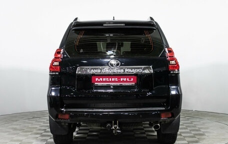 Toyota Land Cruiser Prado 150 рестайлинг 2, 2018 год, 5 679 898 рублей, 6 фотография