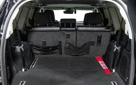 Toyota Land Cruiser Prado 150 рестайлинг 2, 2018 год, 5 679 898 рублей, 34 фотография