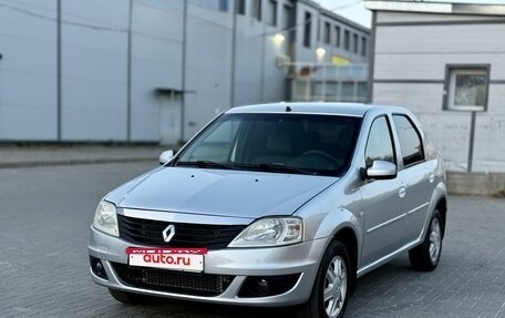 Renault Logan I, 2012 год, 420 000 рублей, 2 фотография