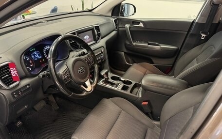 KIA Sportage IV рестайлинг, 2018 год, 1 649 000 рублей, 7 фотография