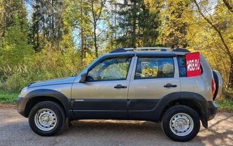 Chevrolet Niva I рестайлинг, 2016 год, 535 000 рублей, 8 фотография