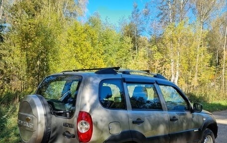 Chevrolet Niva I рестайлинг, 2016 год, 535 000 рублей, 5 фотография