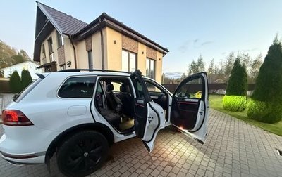 Volkswagen Touareg III, 2018 год, 3 850 000 рублей, 1 фотография