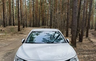 Toyota Camry, 2021 год, 3 850 000 рублей, 1 фотография