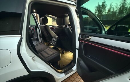 Volkswagen Touareg III, 2018 год, 3 850 000 рублей, 18 фотография