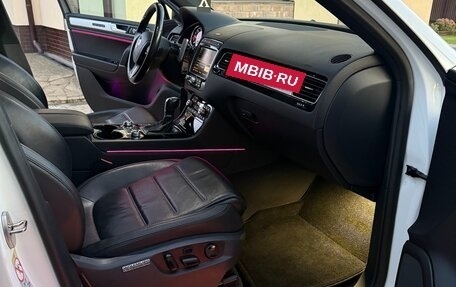 Volkswagen Touareg III, 2018 год, 3 850 000 рублей, 17 фотография