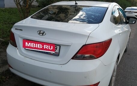Hyundai Solaris II рестайлинг, 2016 год, 1 350 000 рублей, 3 фотография