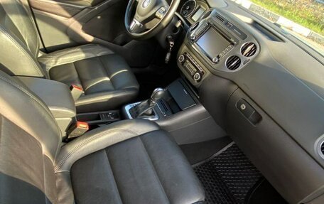 Volkswagen Tiguan I, 2012 год, 2 190 000 рублей, 4 фотография