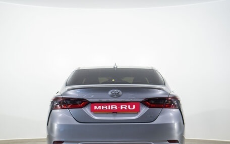 Toyota Camry, 2022 год, 2 399 000 рублей, 5 фотография