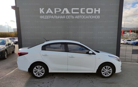 KIA Rio IV, 2018 год, 979 000 рублей, 4 фотография