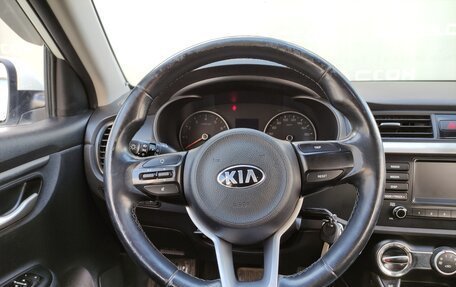 KIA Rio IV, 2018 год, 979 000 рублей, 5 фотография
