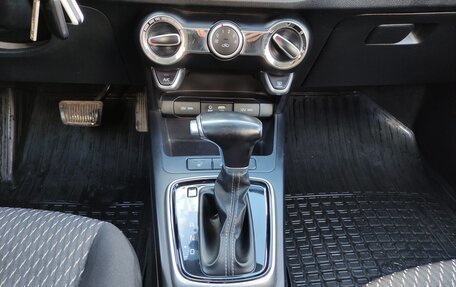 KIA Rio IV, 2018 год, 979 000 рублей, 11 фотография