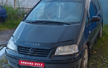 Volkswagen Sharan I рестайлинг, 2001 год, 300 000 рублей, 1 фотография