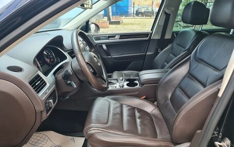 Volkswagen Touareg III, 2015 год, 2 800 000 рублей, 22 фотография