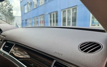 Volkswagen Touareg III, 2015 год, 2 800 000 рублей, 28 фотография