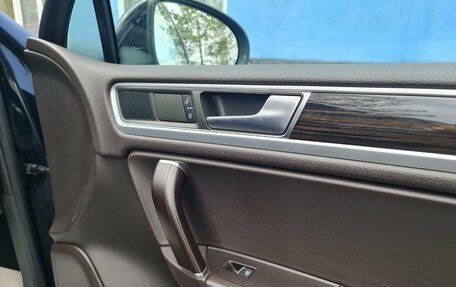 Volkswagen Touareg III, 2015 год, 2 800 000 рублей, 29 фотография