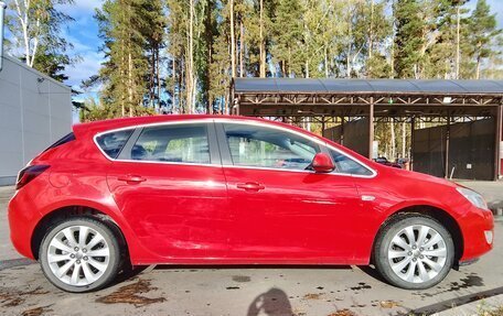 Opel Astra J, 2012 год, 560 000 рублей, 6 фотография