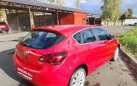 Opel Astra J, 2012 год, 560 000 рублей, 5 фотография