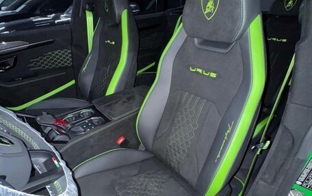 Lamborghini Urus I, 2024 год, 33 500 000 рублей, 13 фотография