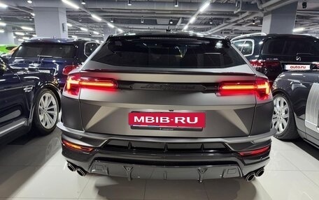 Lamborghini Urus I, 2024 год, 33 500 000 рублей, 3 фотография