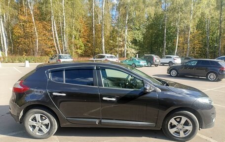 Renault Megane III, 2012 год, 700 000 рублей, 2 фотография