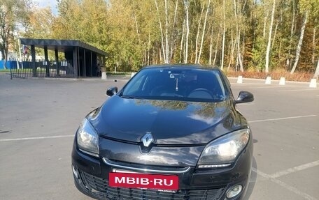 Renault Megane III, 2012 год, 700 000 рублей, 3 фотография