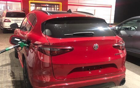 Alfa Romeo Stelvio, 2020 год, 2 900 000 рублей, 29 фотография