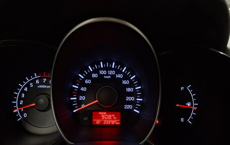 KIA Rio III рестайлинг, 2015 год, 760 000 рублей, 13 фотография
