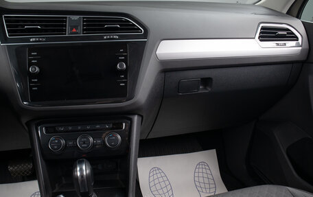 Volkswagen Tiguan II, 2020 год, 2 649 000 рублей, 11 фотография