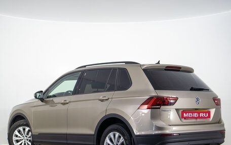 Volkswagen Tiguan II, 2020 год, 2 649 000 рублей, 5 фотография